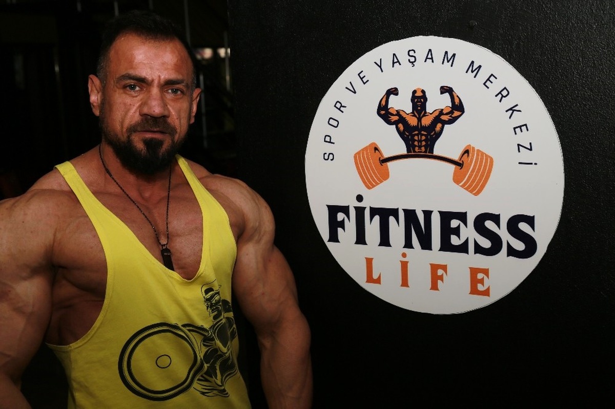 Hasan Güler, vücut geliştirme sporcusu ve antrenör